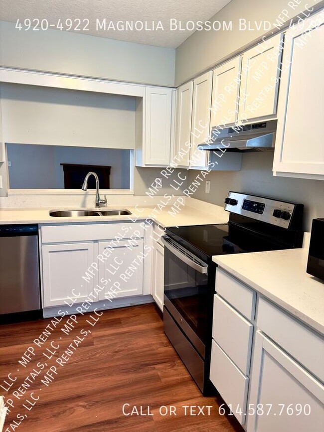 Building Photo - Spacious 2-Bedroom Condo for Rent – Modern...