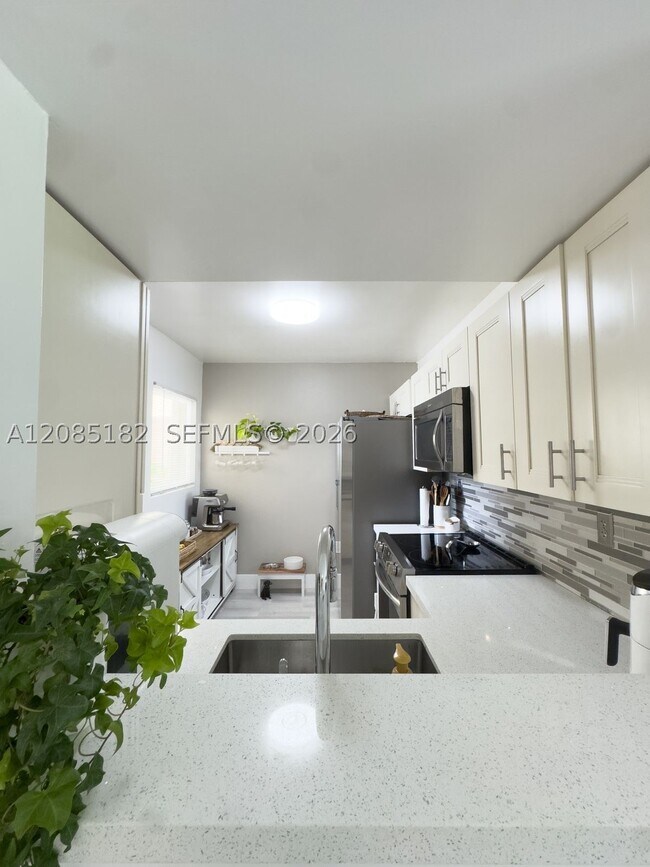 Foto del edificio - 1112 NW 125th Pl