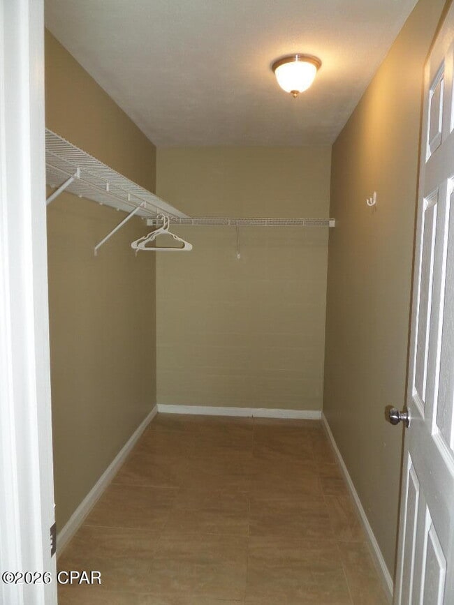 Foto del edificio - 6321 Winona St