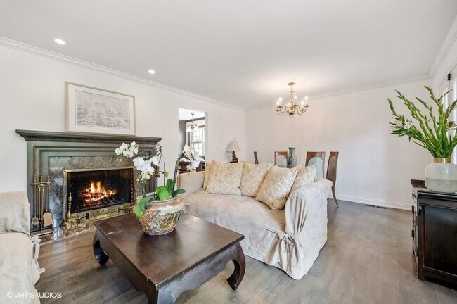 Foto del edificio - 2602 Greenleaf Ave
