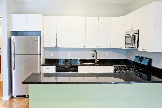 Foto del edificio - 23 Evergreen St