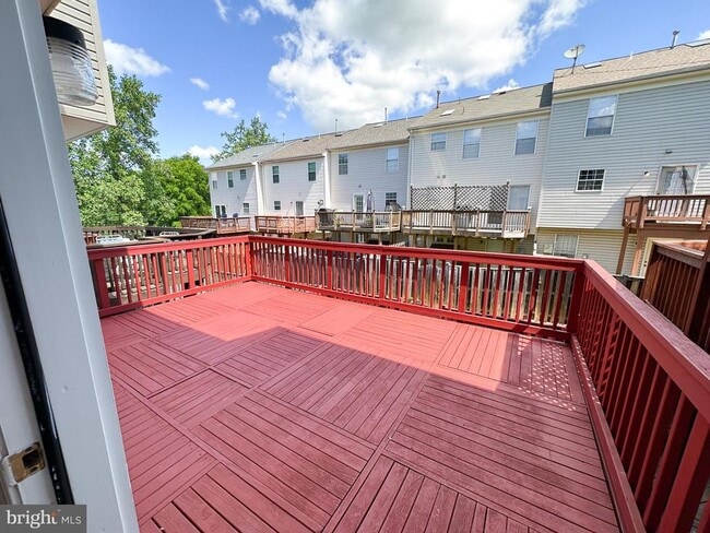 Building Photo - 20910 Butterwood Falls Terrace