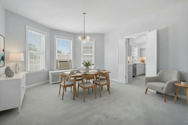 Comedor - 7314 N Crawford Ave