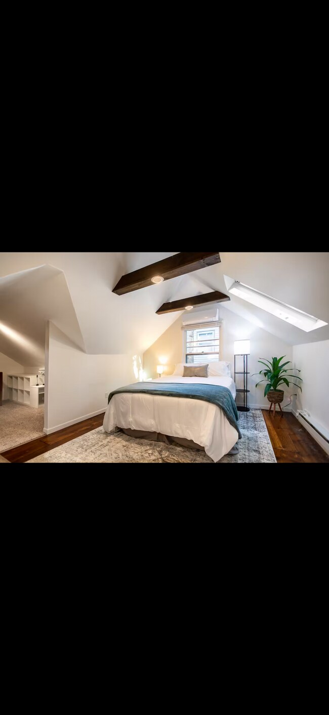 Foto del edificio - 6033-6011 11th Ave S