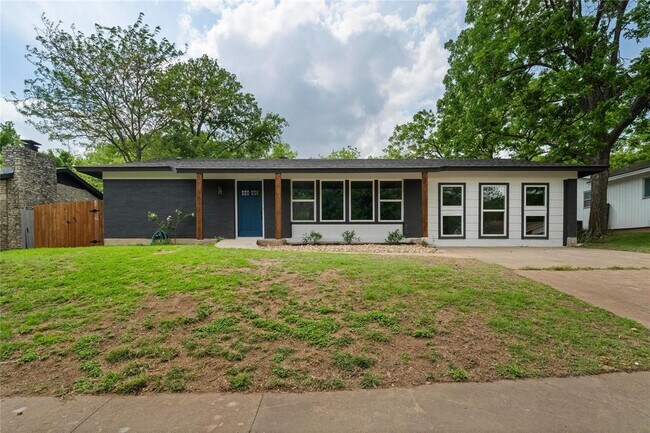 Building Photo - 9714 Hansford Dr