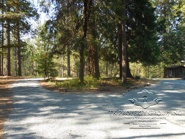 Building Photo - 15269 Orchard Springs Rd