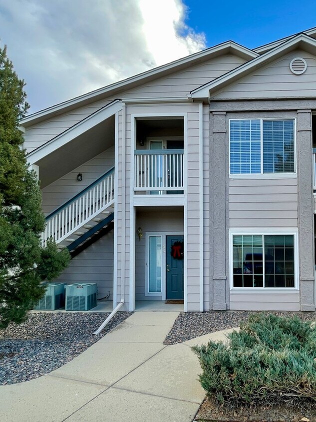 Primary Photo - 2 Bedroom 2 Bathroom Condo in Broomfield!