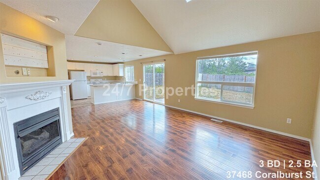 Foto del edificio - Remodeled 3 BD | 2.5 BA Home - Sandy