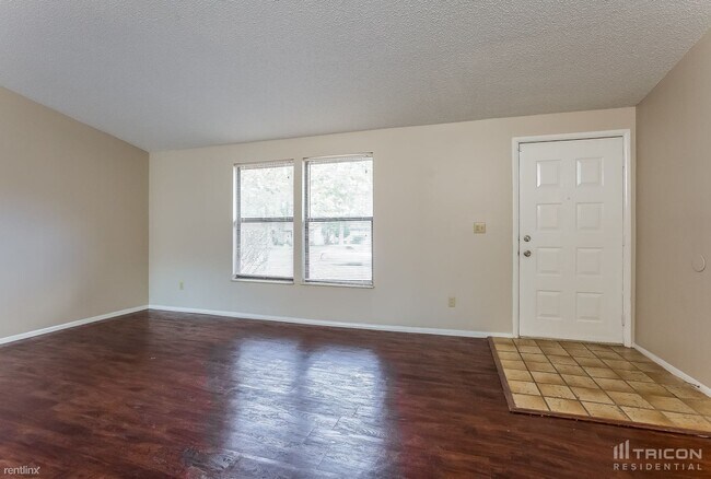 Building Photo - 607 Fieldstone Dr