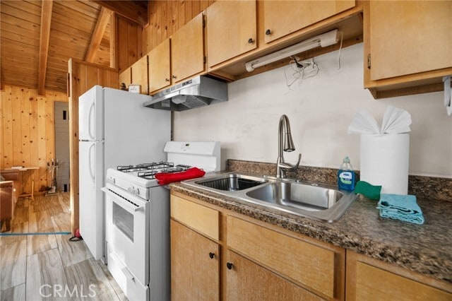 Building Photo - 1141 W Alta Vista Ave