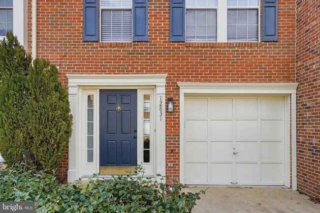 Building Photo - 12831 Silvia Loop