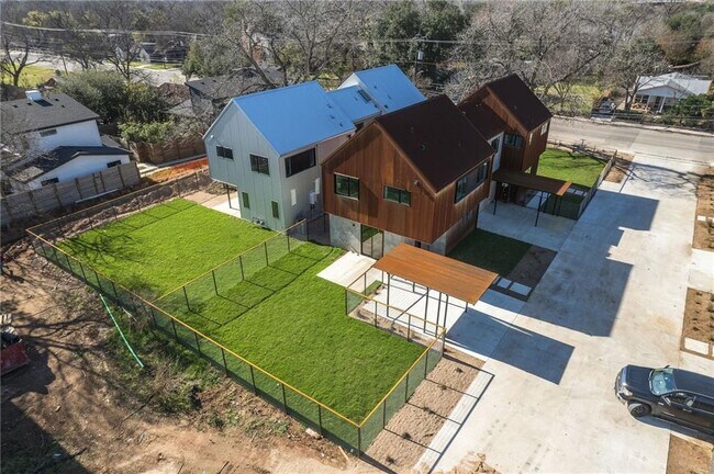 Foto del edificio - 913 Tillery St