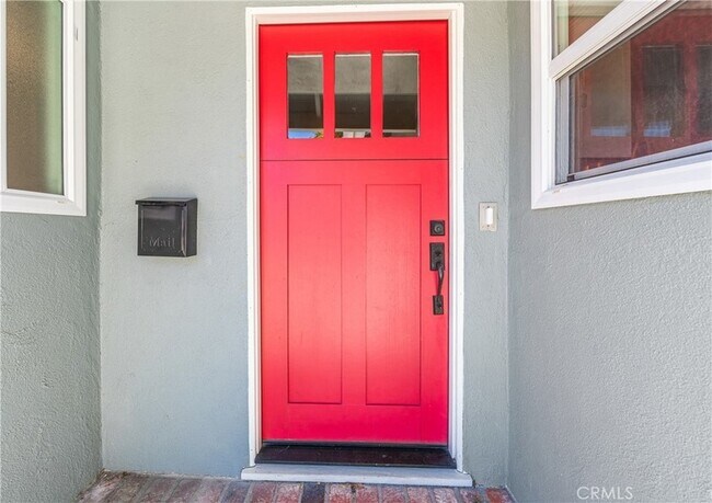 Foto del edificio - 16311 Woodstock Ln