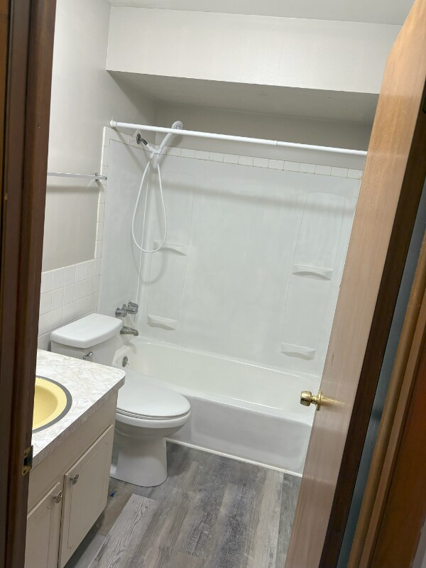 Foto del edificio - 2139 Glenmount Ave