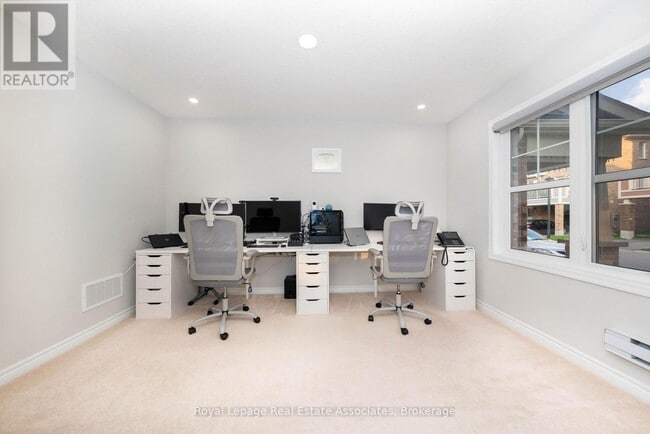 Building Photo - 111 Gore Ct