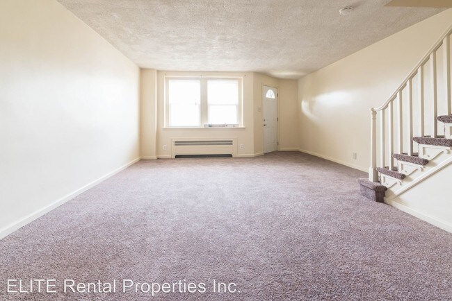 Building Photo - 3 br, 1 bath House - 211 Margate Road