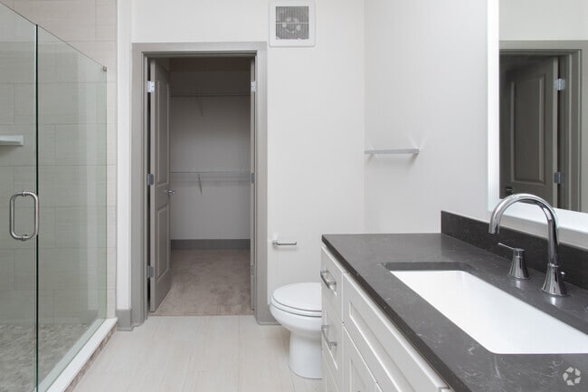 1BR, 1BA - 620SF - Decatur East
