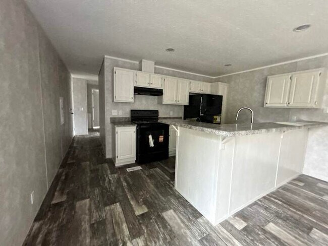 Foto del edificio - 4614 E Old Trail Rd
