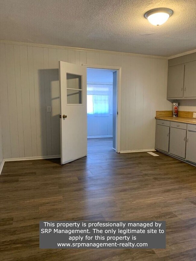 Building Photo - Charming 3 BR / 1 BA for rent in Cherryvil...