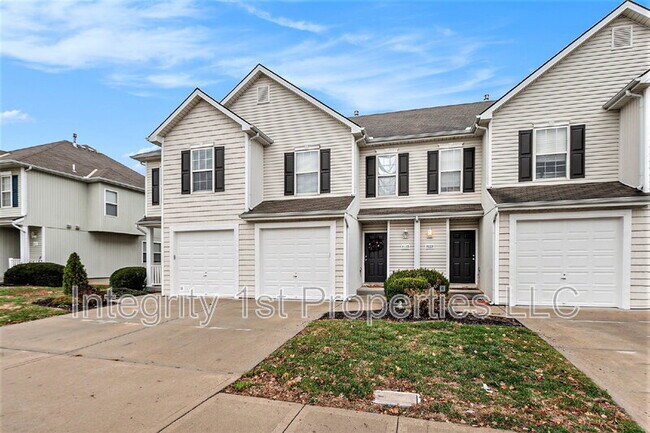 Building Photo - 5943 NW 90th Terrace