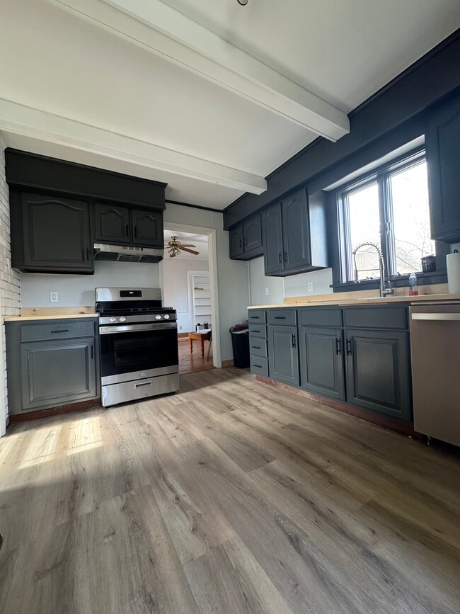 Foto del edificio - 10 Barker St