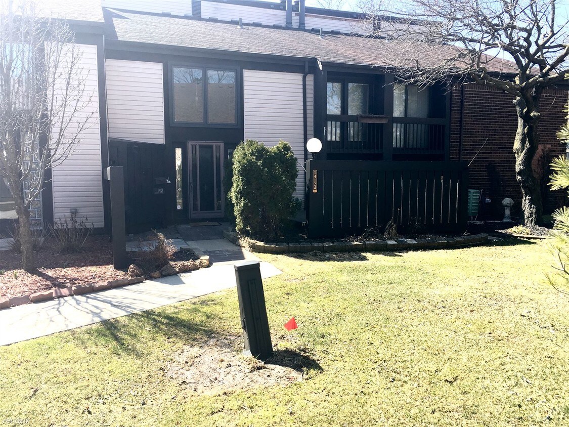 Foto principal - 14124 Ziegler St