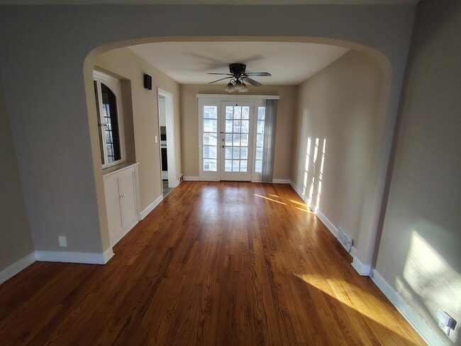 Foto del edificio - 525 St Louis Ave