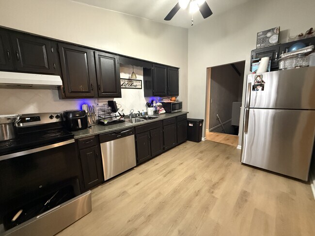 Foto del edificio - 4410 N Bend Rd