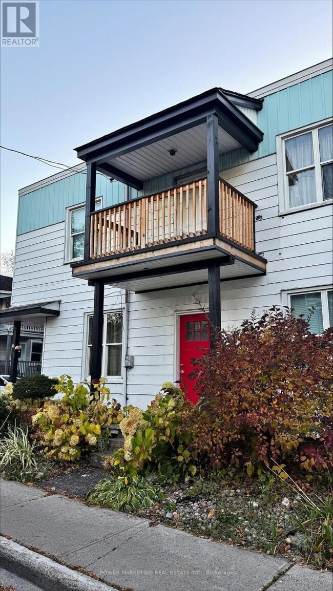 Building Photo - 262 Emond St