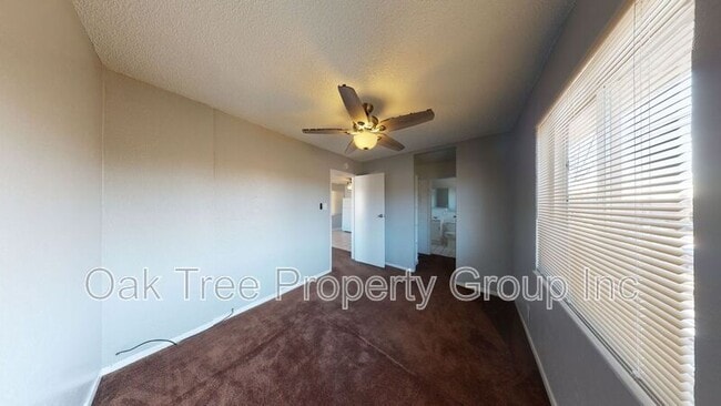 Foto del edificio - 2232 Seminary Ave