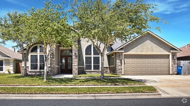 Building Photo - 3805 Kangaroo Ct