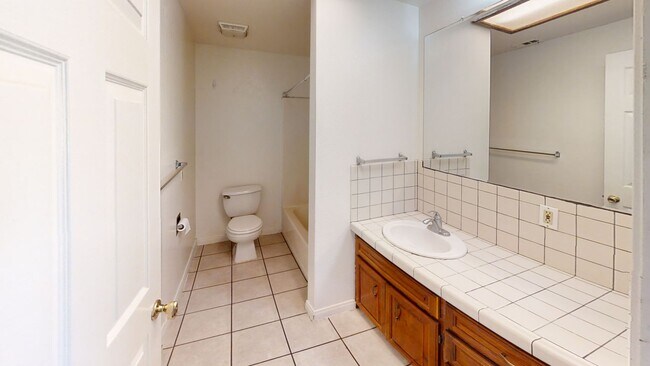 Foto del edificio - 12995 5th St