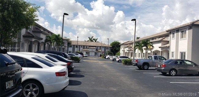 Building Photo - 5725 NW 109th Ave