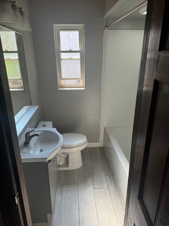Bathroom - 2943 West Tower Ave