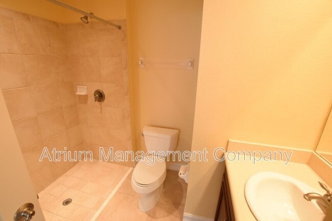 Building Photo - 4036 Messina Dr