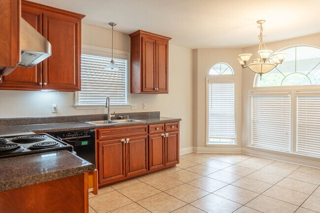 Foto del edificio - 1106 High Meadow Dr