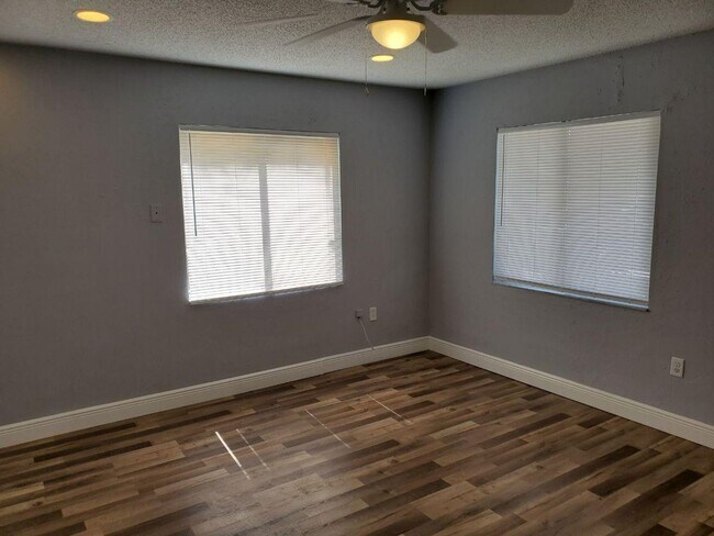 Foto del edificio - 3/2 Duplex in Bradenton