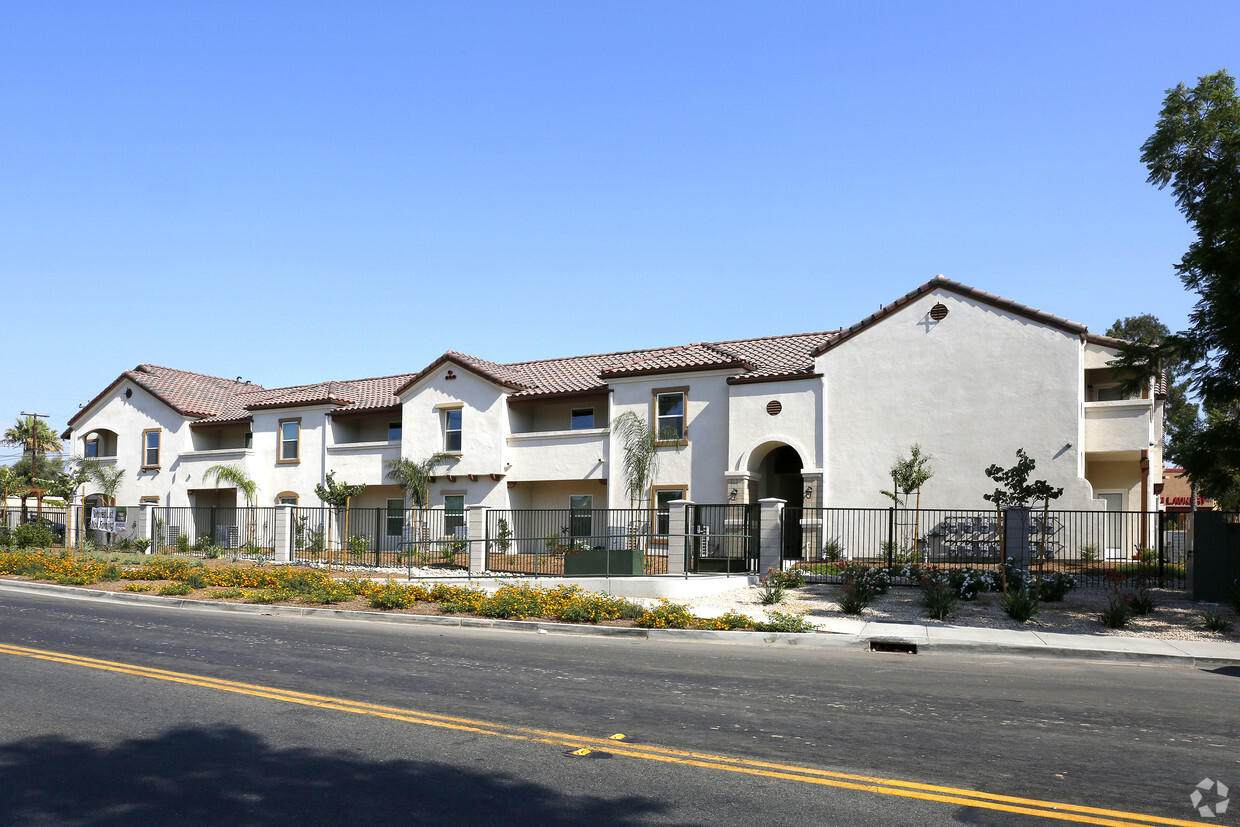 Building Photo - Grandvillas Senior Apartments