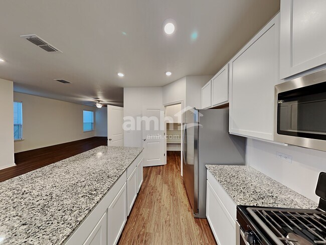 Building Photo - 188 Pebble Creek Run