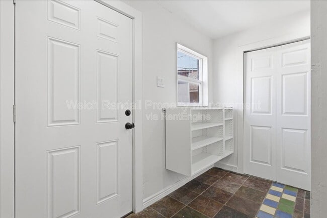 Photo - 646 W 500 N House