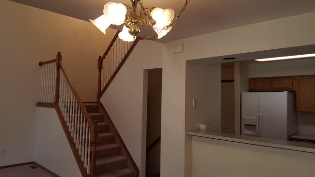 Foto del edificio - Nice 3 bedroom, 2 1/2 bath Townhome in North Colorado Springs