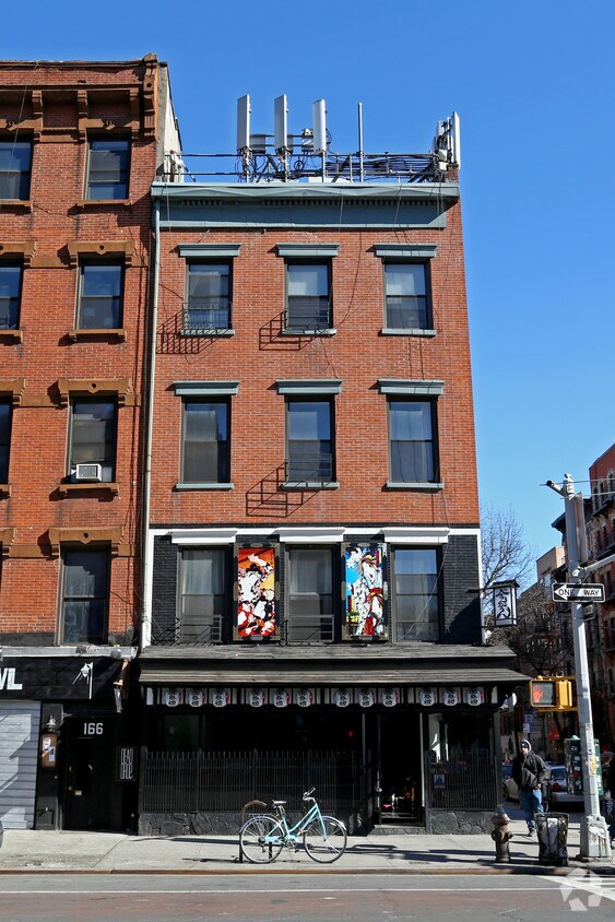 Foto del edificio - 164 1st Ave