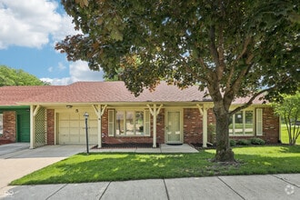 Building Photo - 5 Woodacre Dr