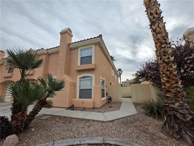 Foto del edificio - 8453 Vast Horizon Ave