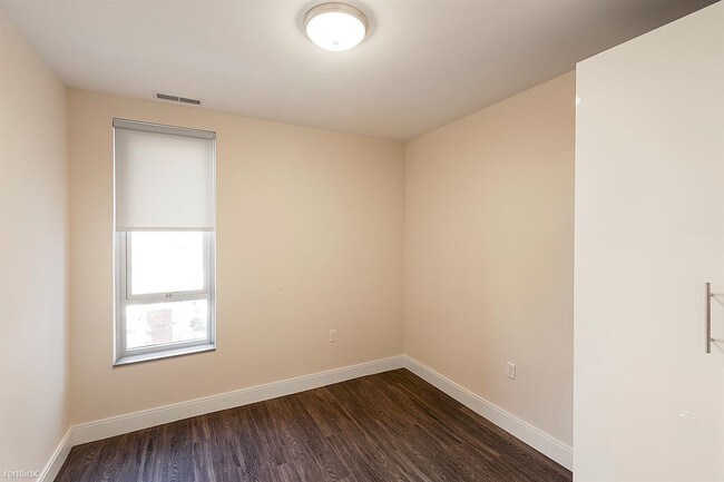 Foto del edificio - 1065 Tremont St