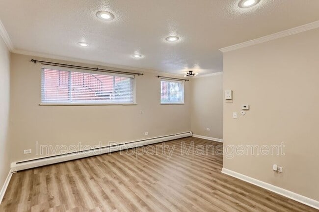 Photo - 1242 N Gaylord St Apartment