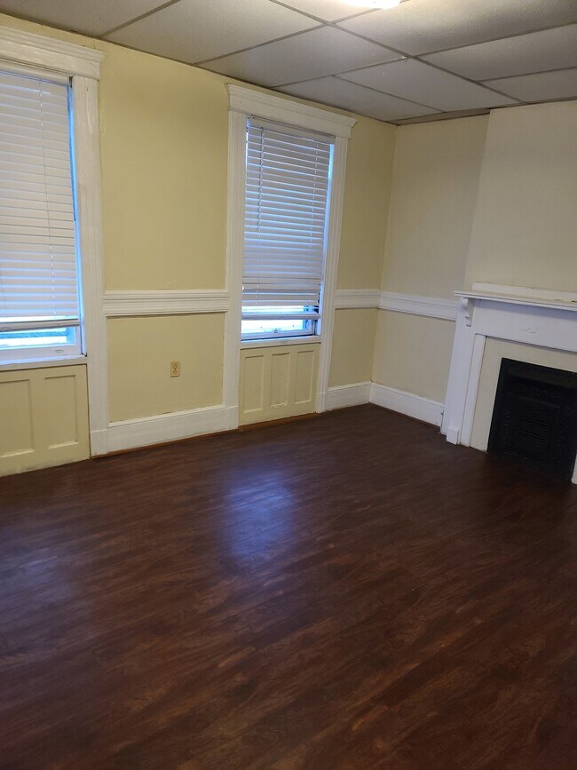 Foto del edificio - 211 Claremont Ave