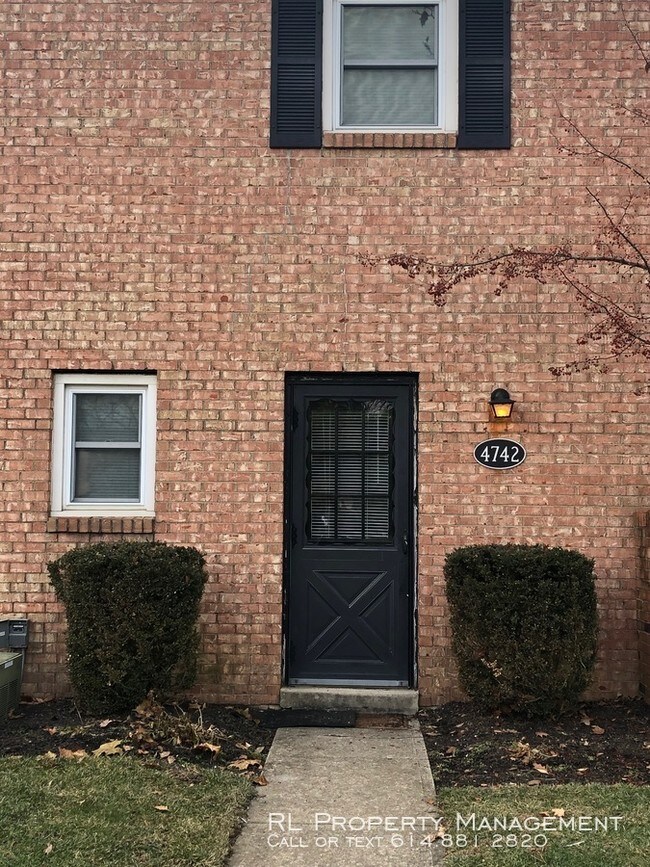 4742 Merrifield Pl, Upper Arlington, OH 43220 Condo for Rent in Upper