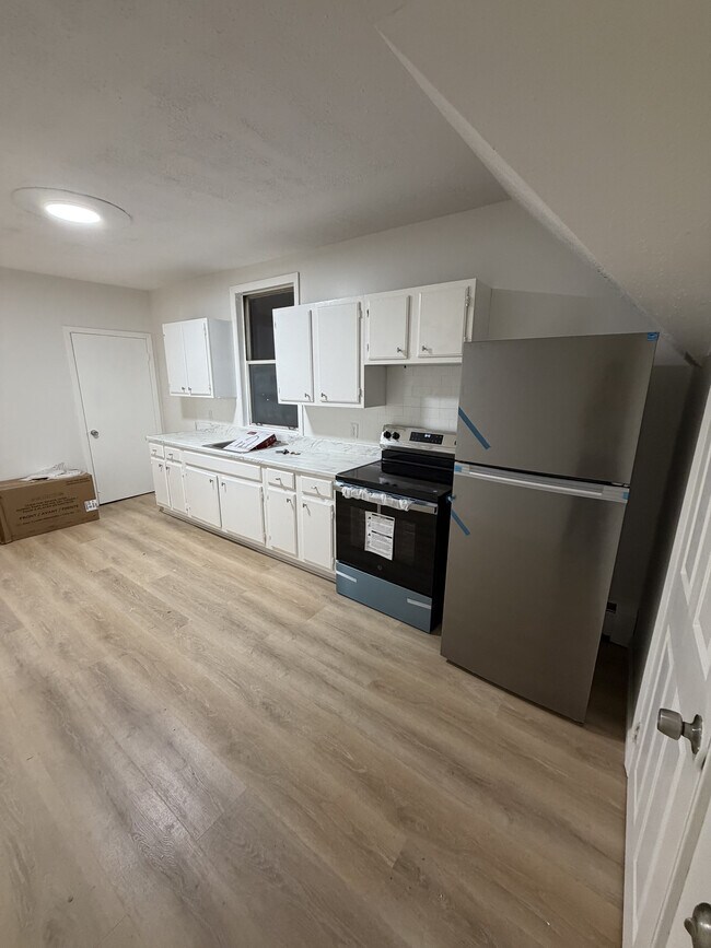 Foto del edificio - 76 Beacon Ave