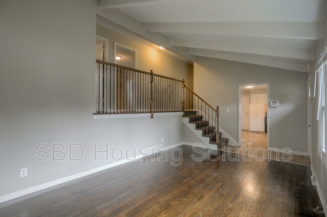 Foto del edificio - 18812 Gateway Dr